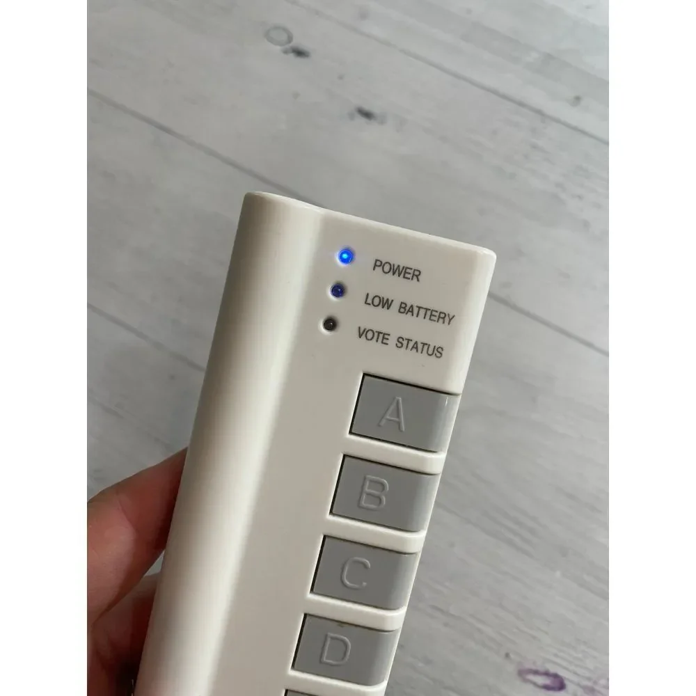 iclicker‎ Classroom Response System Remote